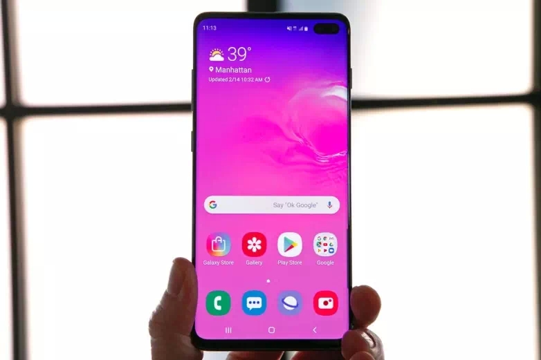 samsung-galaxy-s10-plus-front-view-mobile57